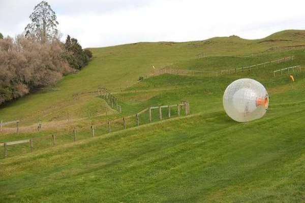 zorbing na pohorju
